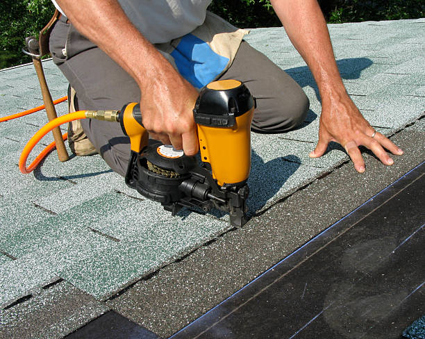 Quick and Trustworthy Emergency Roof Repair Services in Irvine, KY